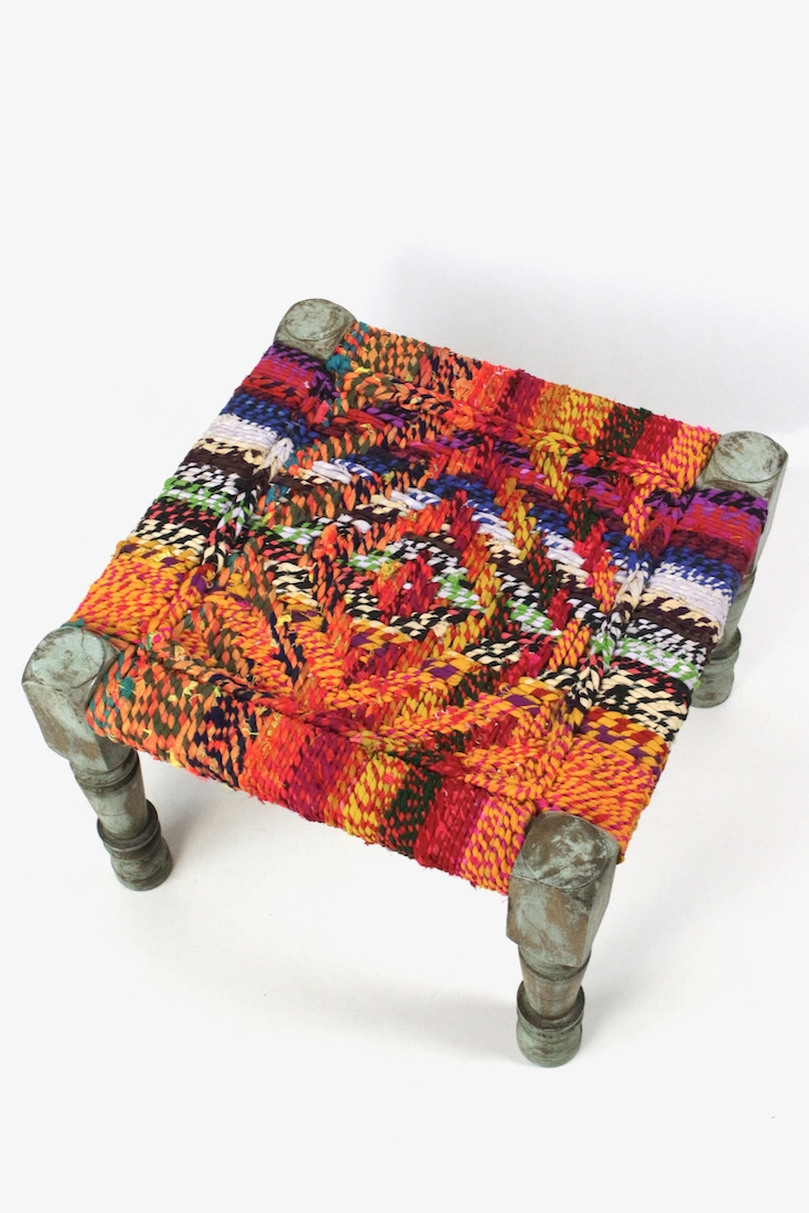 colorful indian stool, stool with wickerwork, colorful stool with wooden legs Bunter Hocker mit Stoff Geflecht