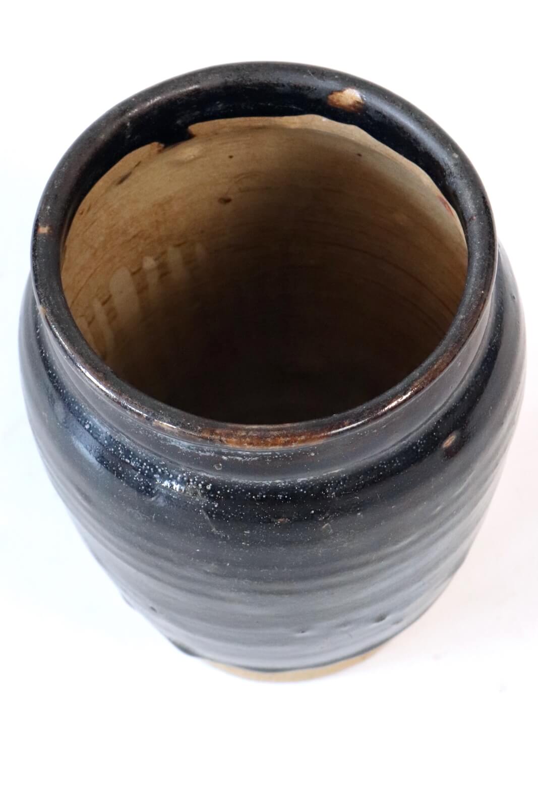 Antique black ceramic pot China, 19xø17 Antique black ceramic pot China, 19xø17