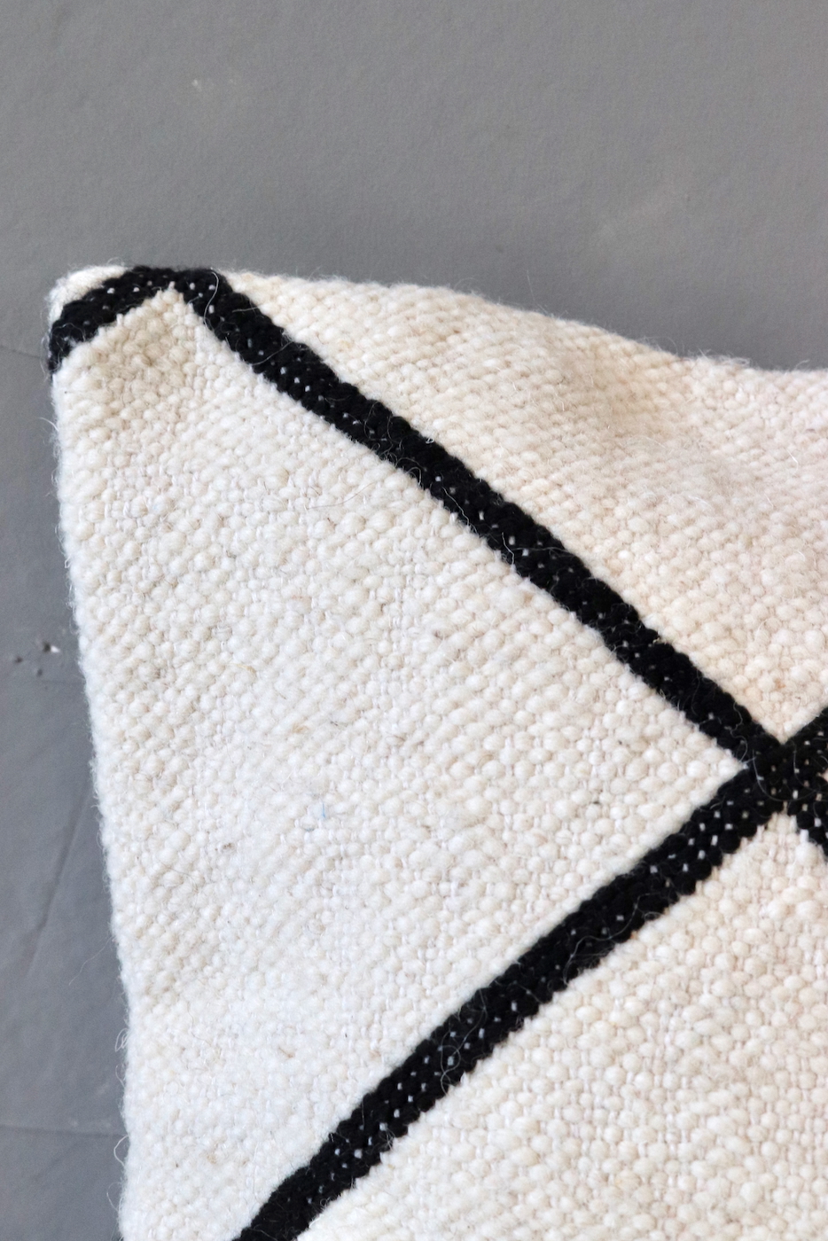 Boho Kissen schwarz weiß Marokko 50x50