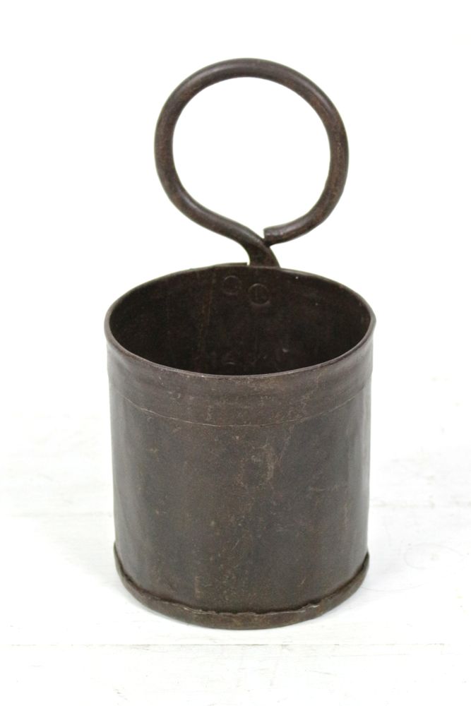 Iron vegetable holder, single