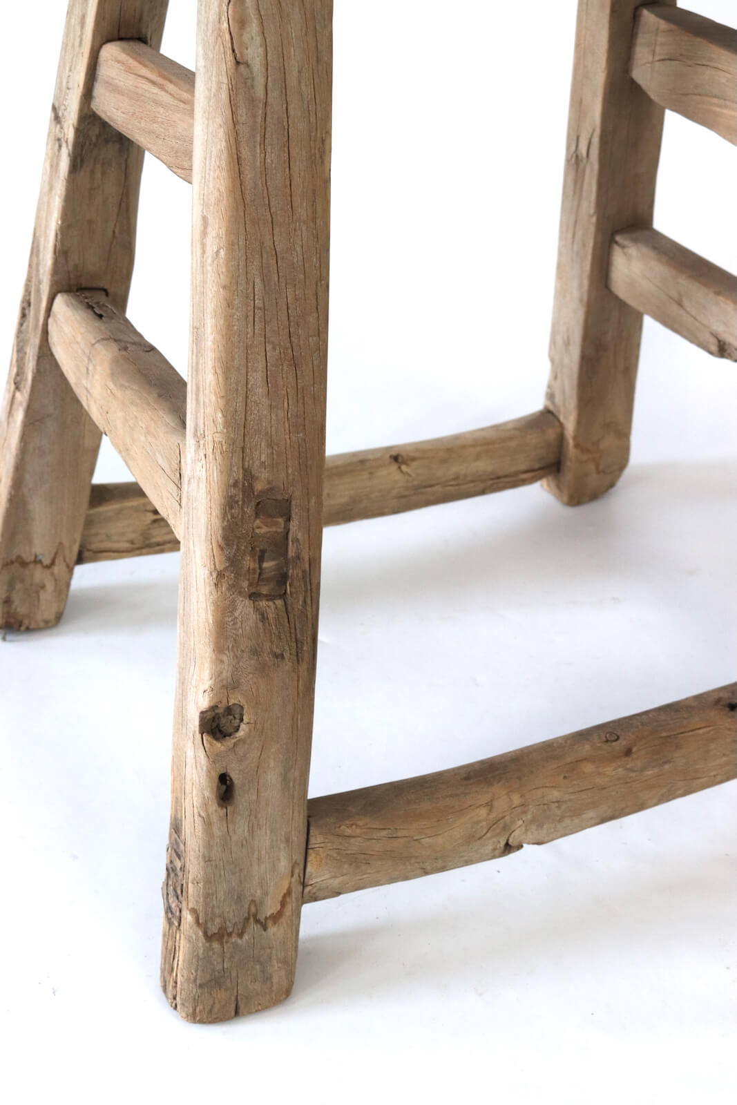 Holzhocker Asien antik