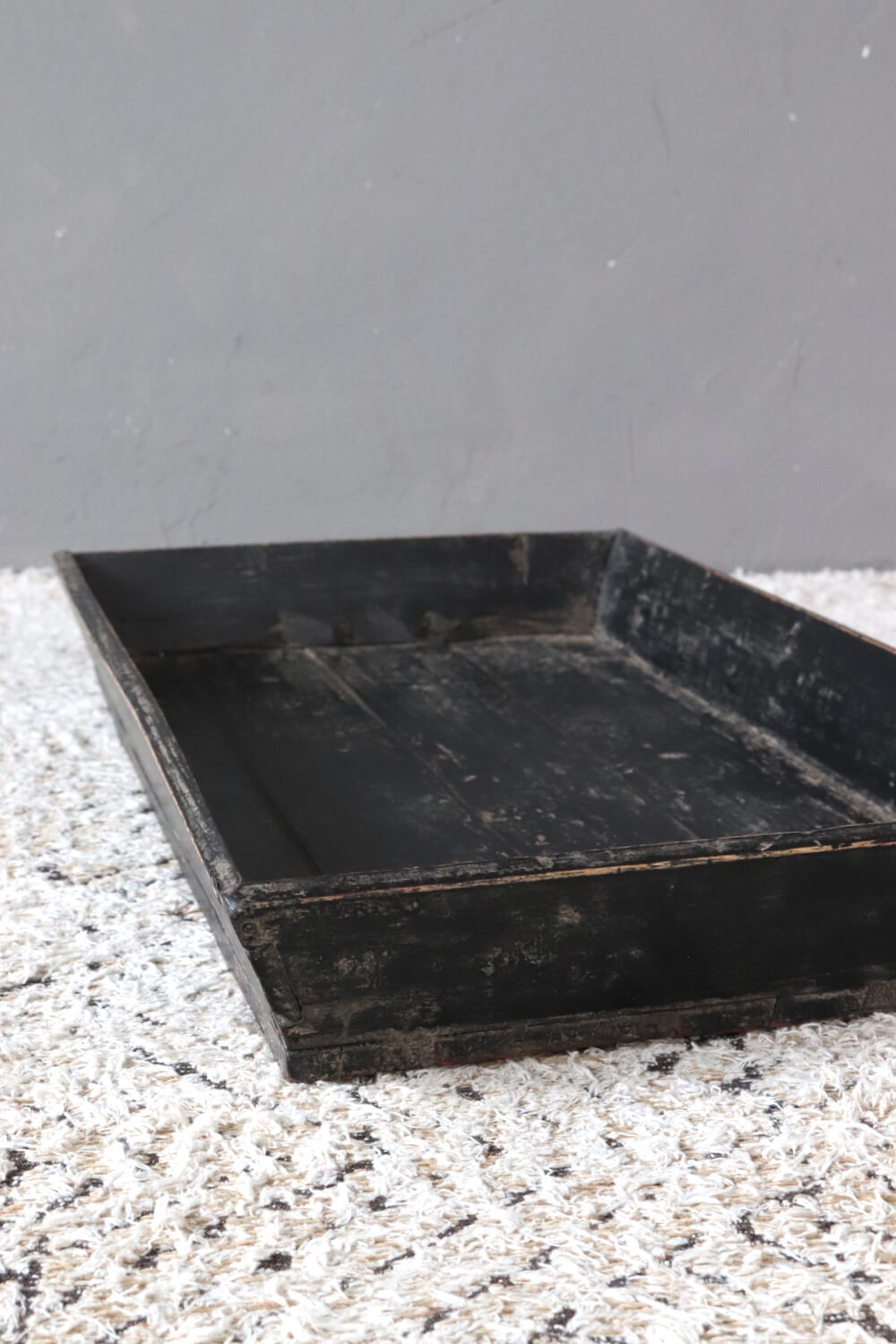 Antique Chinese tray black, 65x35