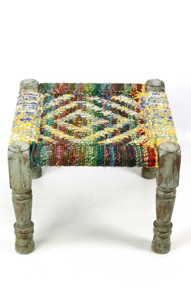 indischer hocker bunt, hocker mit stoffgeflecht , bunter hocke mit Holzbeinen Hocker mit buntem Geflecht Indien, 40x50x50