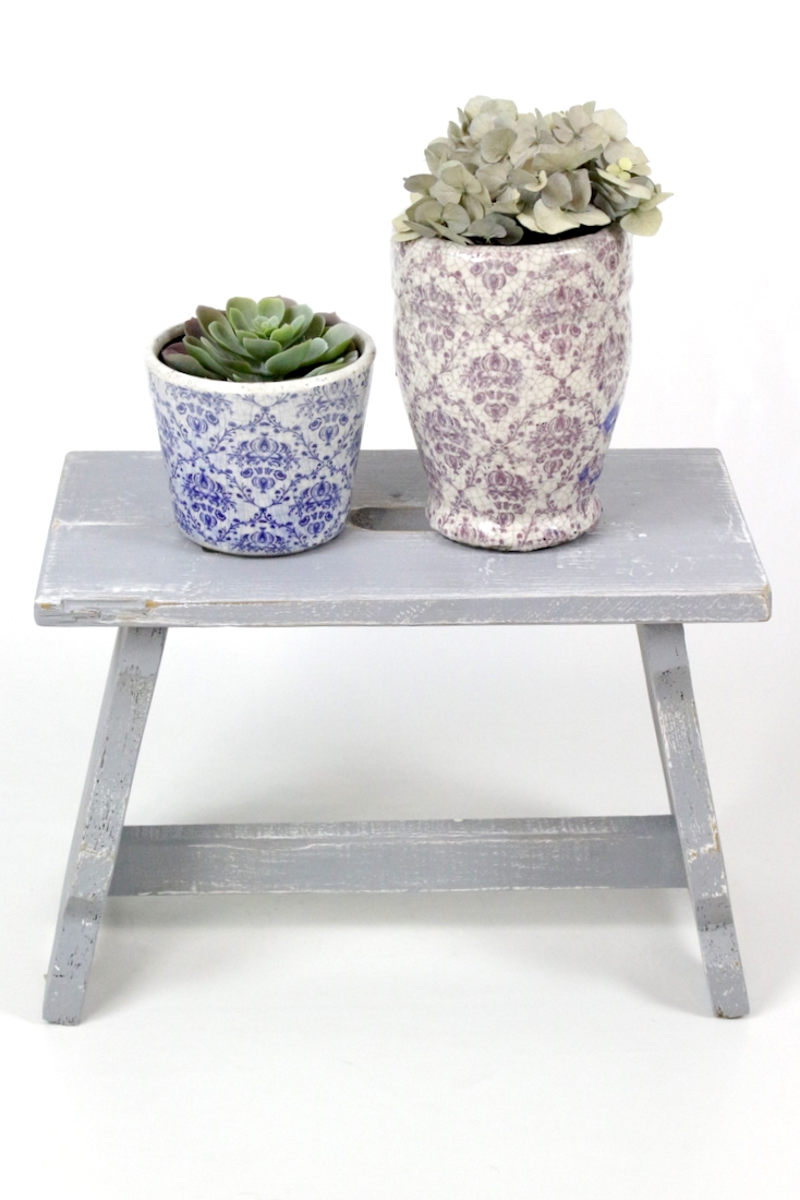 bauernschemel weiß, grey old farmhouse stool Holzschemel grau Shabby Chic