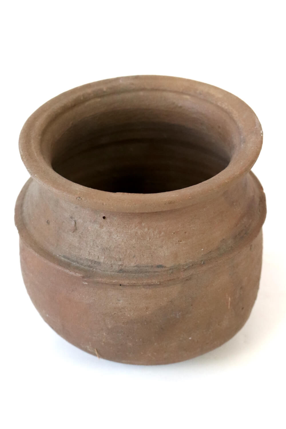 Antique clay pot, India,  10xø11