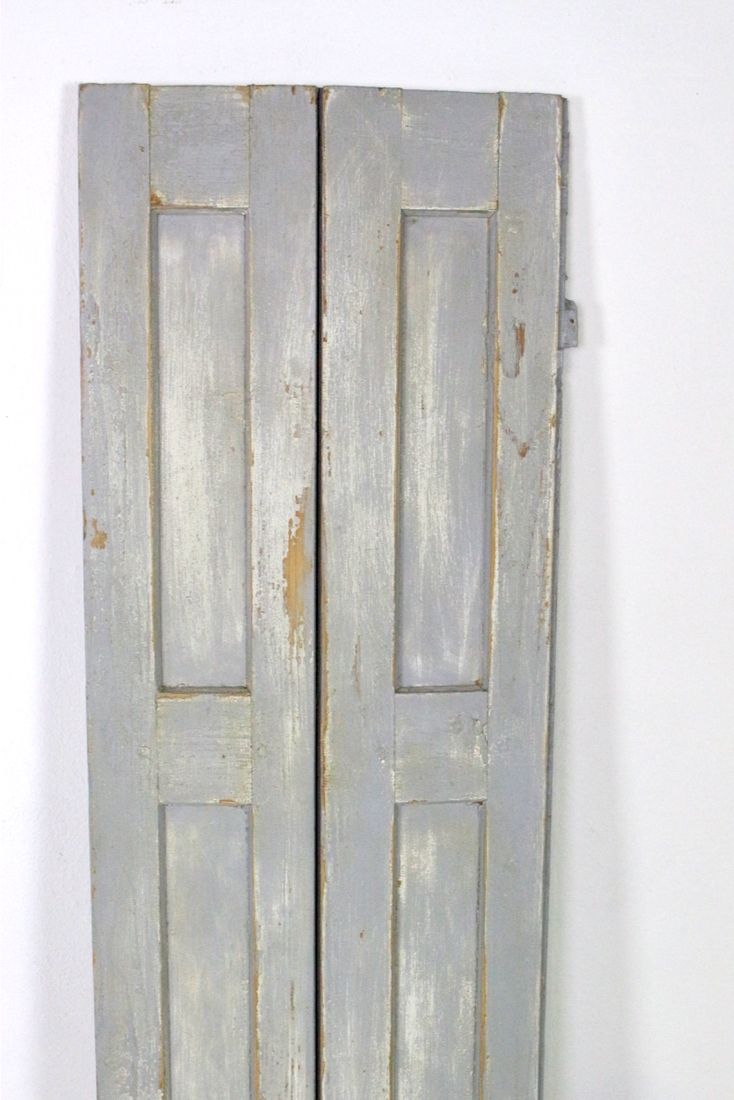 alter Fensterladen grau, Fensterladen aus Holz antik Grauer Holzfensterladen antik, 140x41