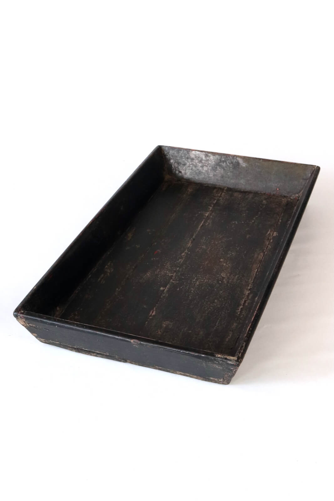 Antique Chinese tray black, 57x32