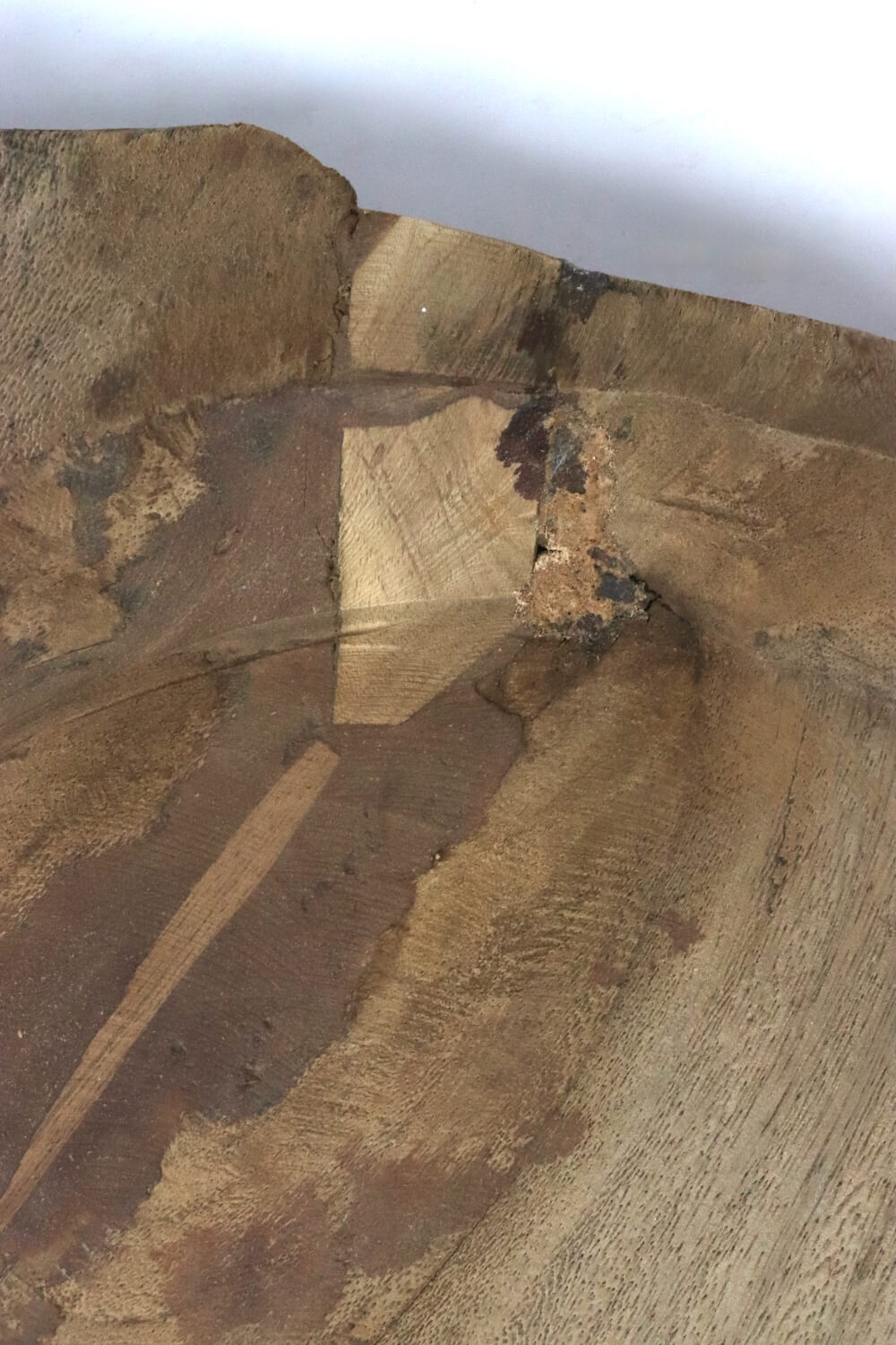 Massive alte  Holzschale mit Ohren Indien 51x38
