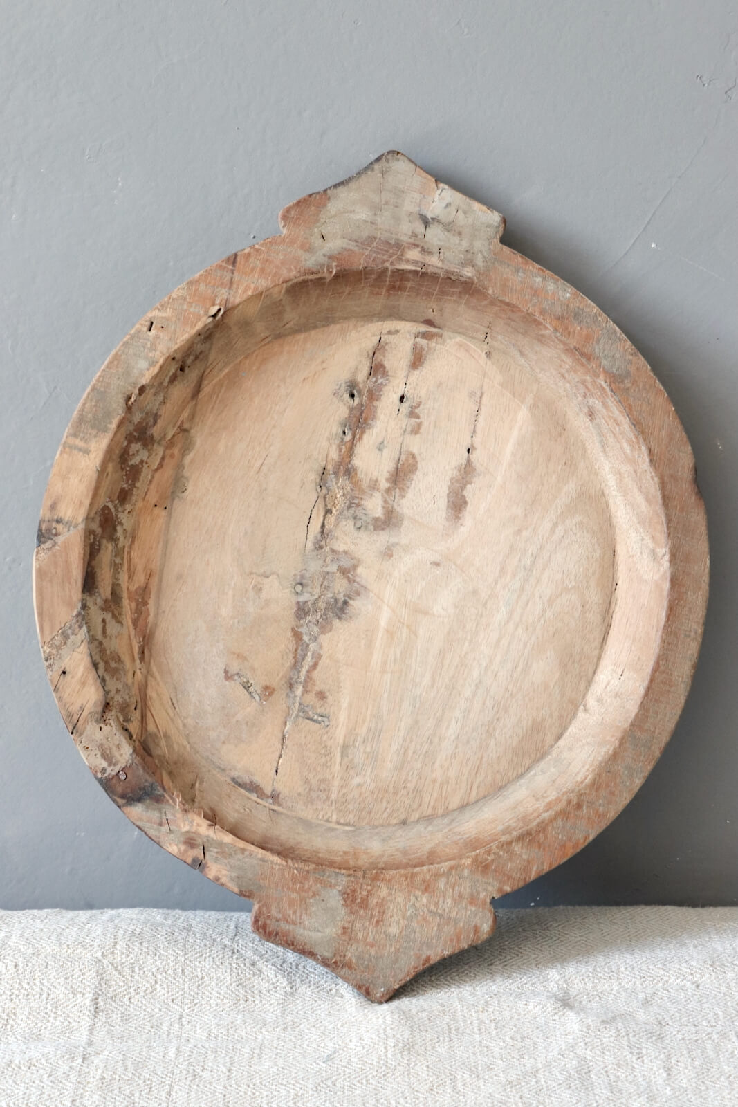 Holzschale Indien antik, Ø 38x47
