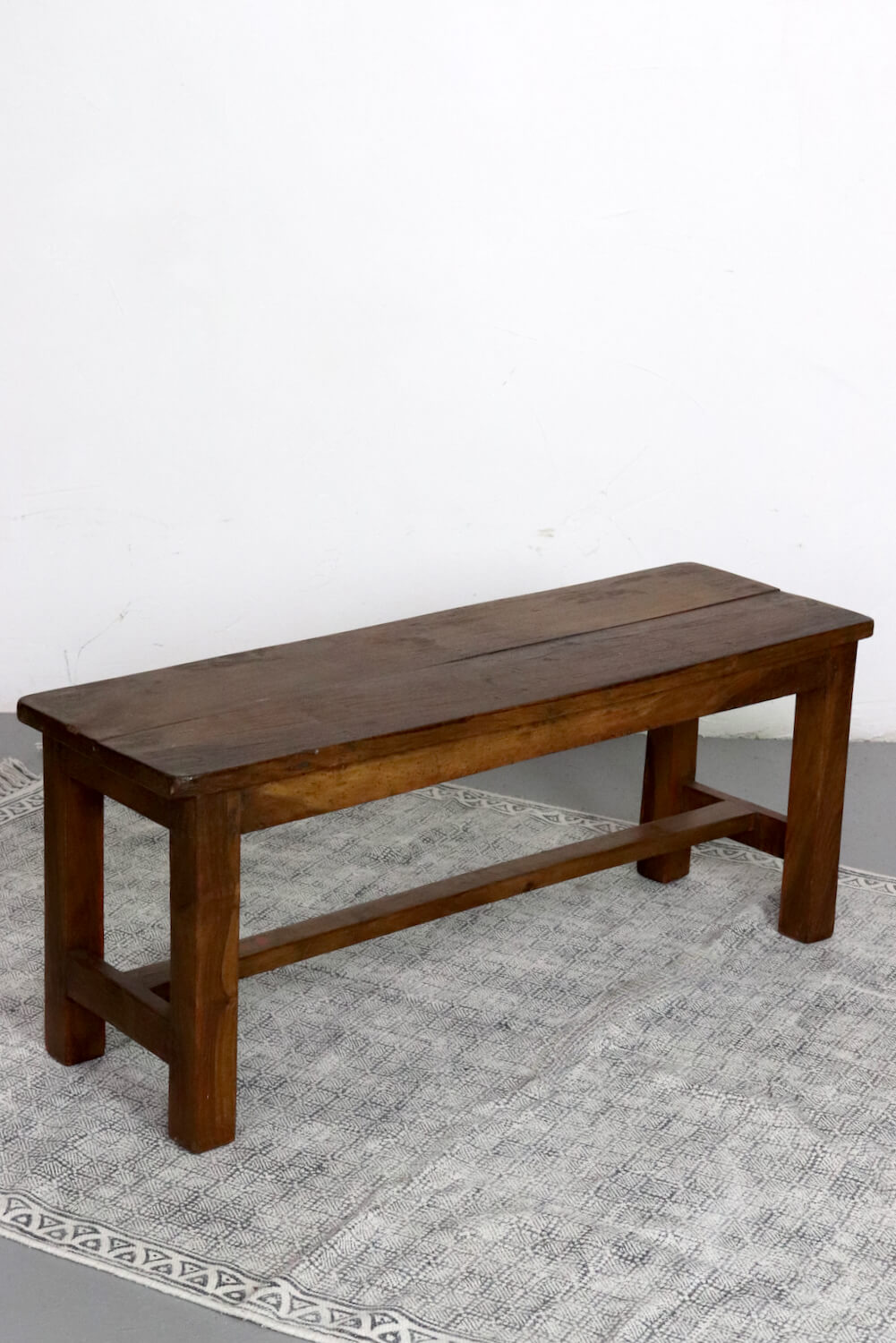 Old school bench India 90 cm