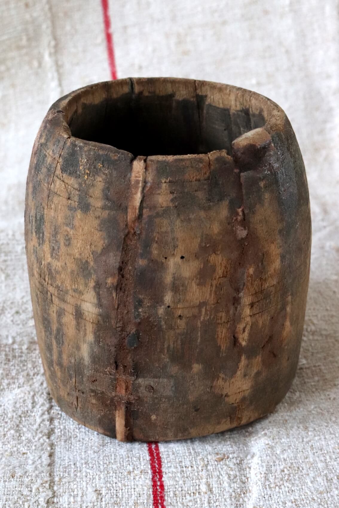 Kleiner Holztopf antik 